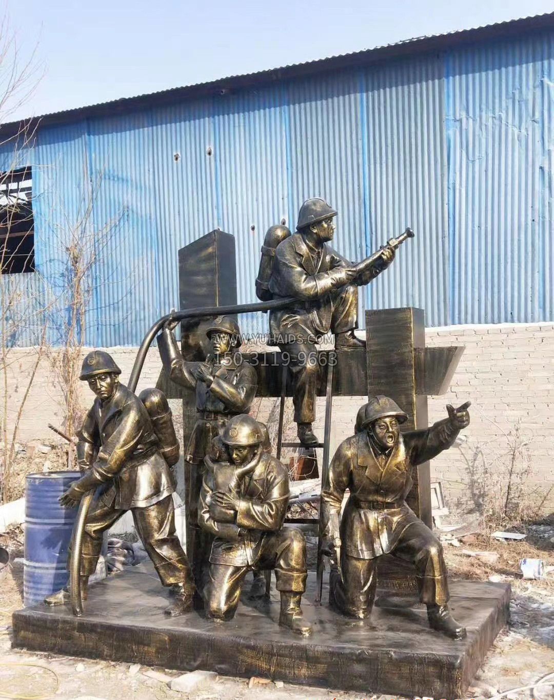 消防員人物銅雕 消防員人物銅雕