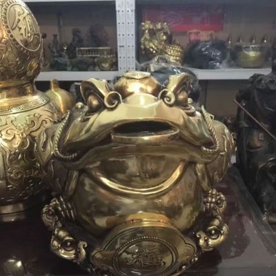 廣場(chǎng)金蟾銅雕的作用是啥?