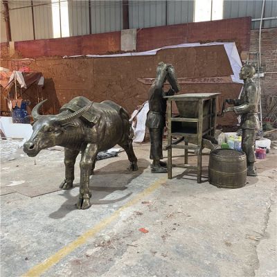 玻璃鋼仿銅人物、牛和風車