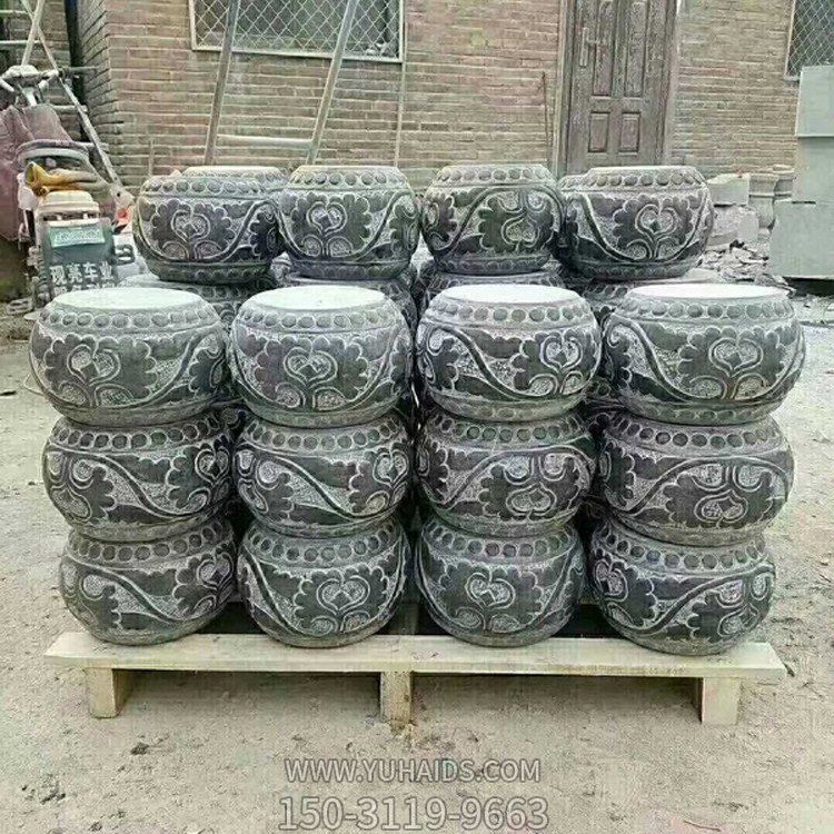 青石柱墩，寺廟柱子底部用的石墩子雕塑