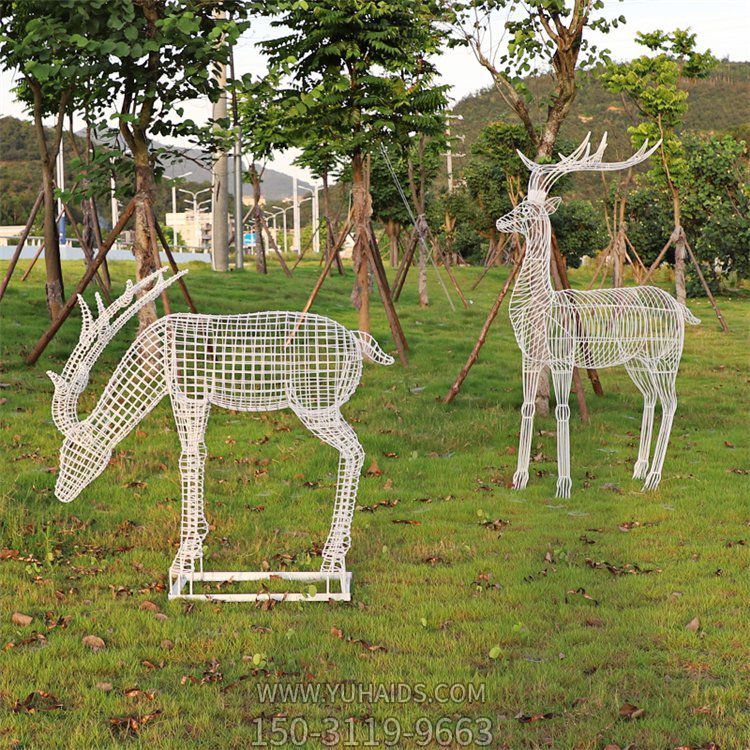 鐵藝網格鏤空鹿，梅花鹿抽象雕塑