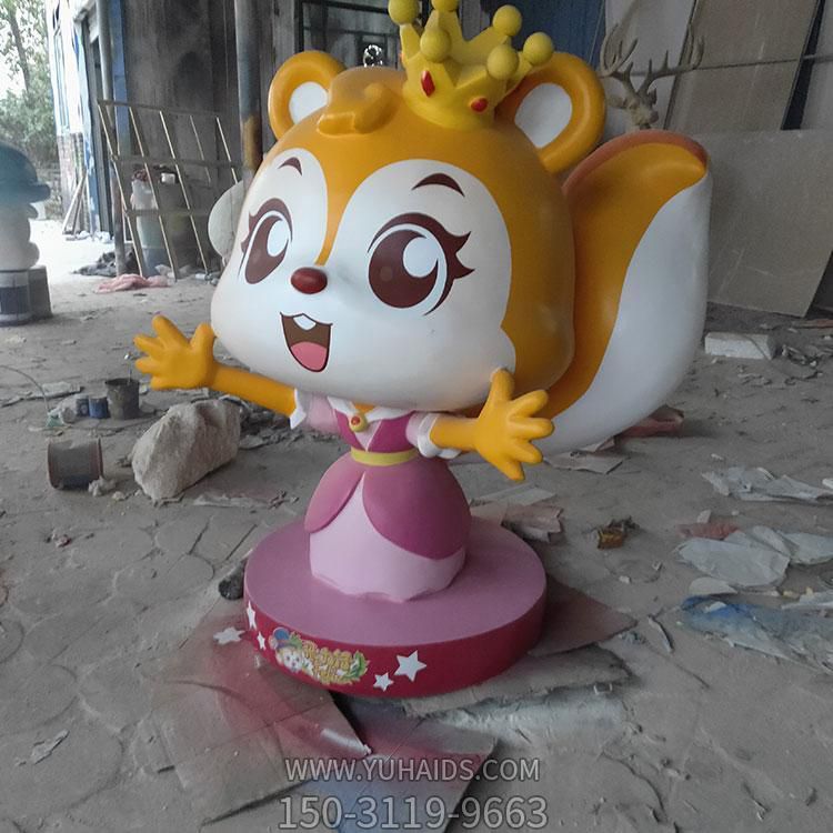 玻璃鋼卡通商場(chǎng)游樂(lè)場(chǎng)松鼠擺件雕塑