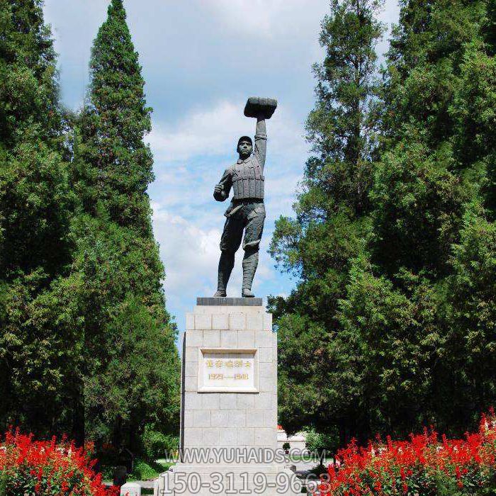 戰斗英雄景區園林銅雕董存瑞雕塑 戰斗英雄景區園林銅雕董存瑞雕塑
