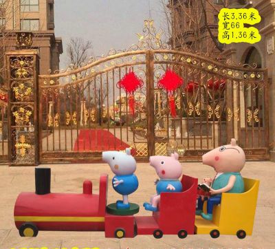 游樂(lè)場(chǎng)開火車的玻璃鋼彩繪佩奇雕塑