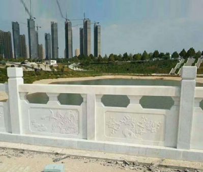 景區(qū)花園湖水池漢白玉防護(hù)欄桿