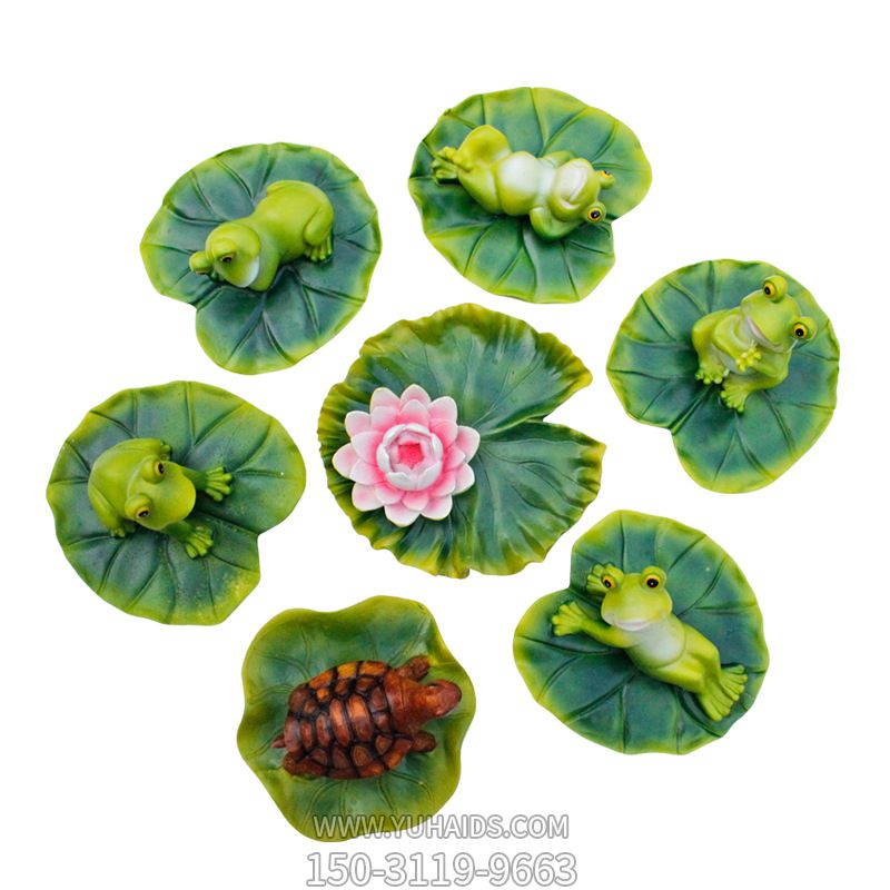 荷葉上姿態各異休息中的玻璃鋼青蛙雕塑