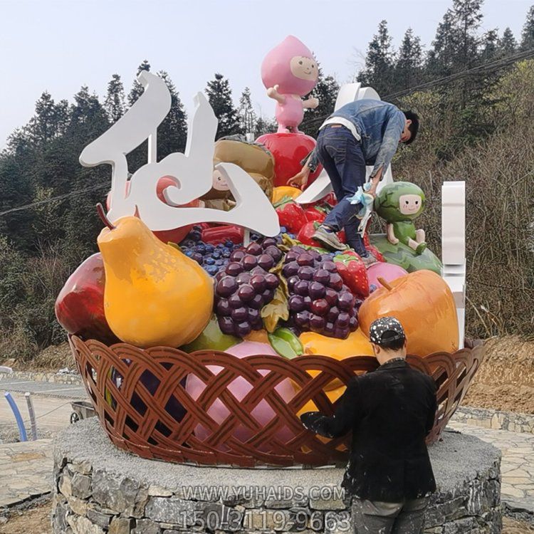 景區擺放玻璃鋼仿真水果籃標志雕塑