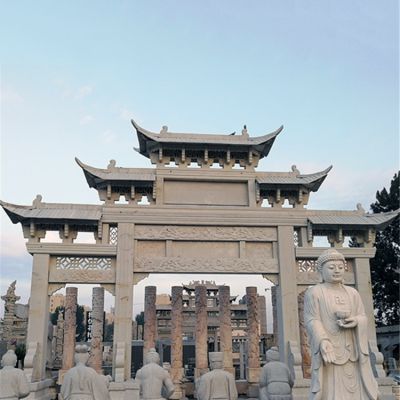 園林景區擺放三門仿古建筑石雕牌坊