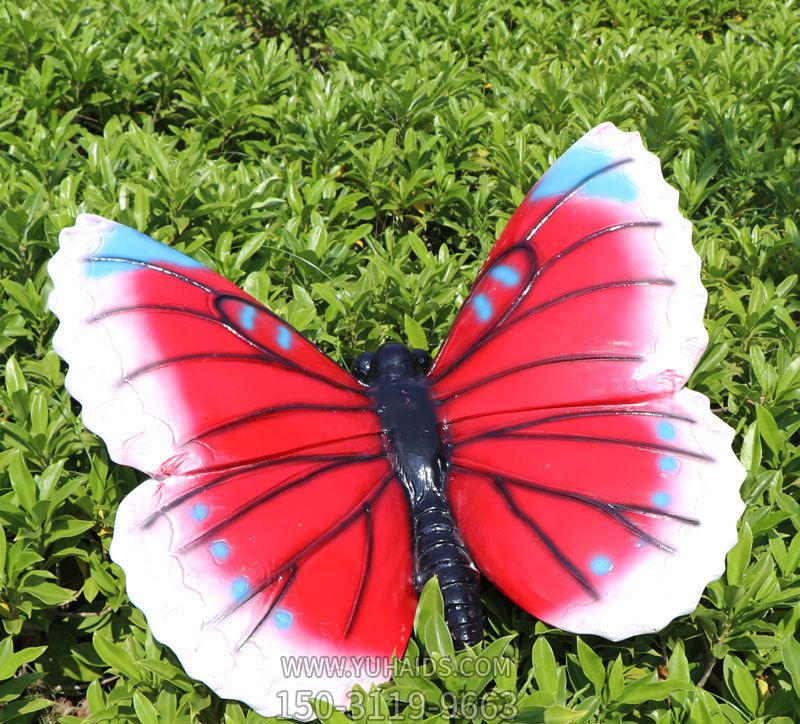 卡通玻璃鋼酒店蝴蝶雕塑