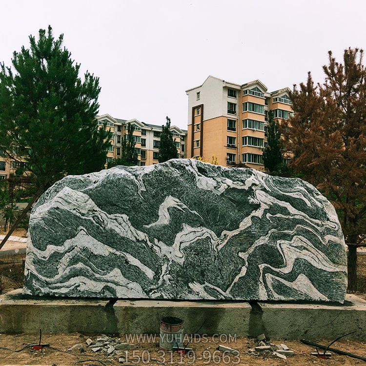 小區創意浮雕景觀石雕塑