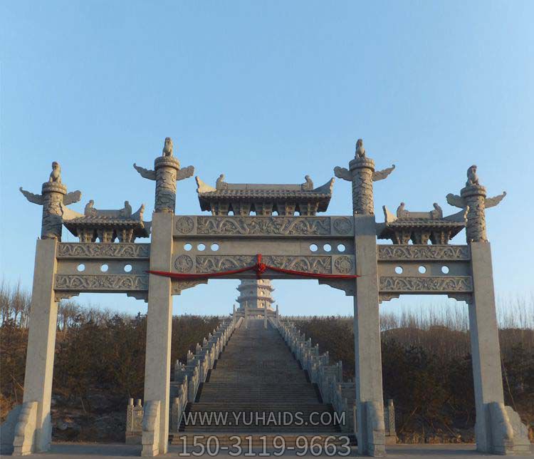 大理石三門(mén)牌坊景區(qū)石雕雕塑