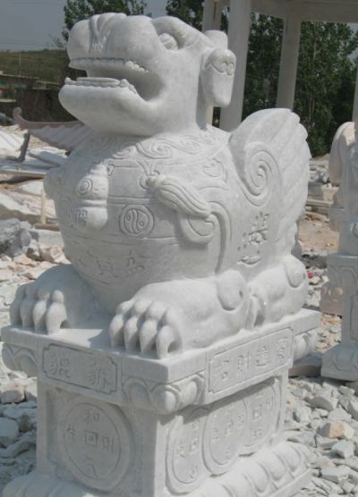 漢白玉石雕鎮宅辟邪神獸貔貅雕塑