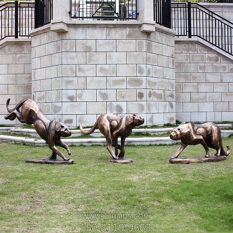 公園仿銅創意,鑄造、噴漆金錢豹雕塑