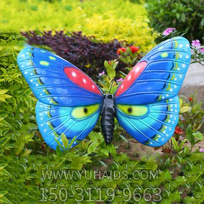 玻璃鋼彩繪操場蝴蝶雕塑