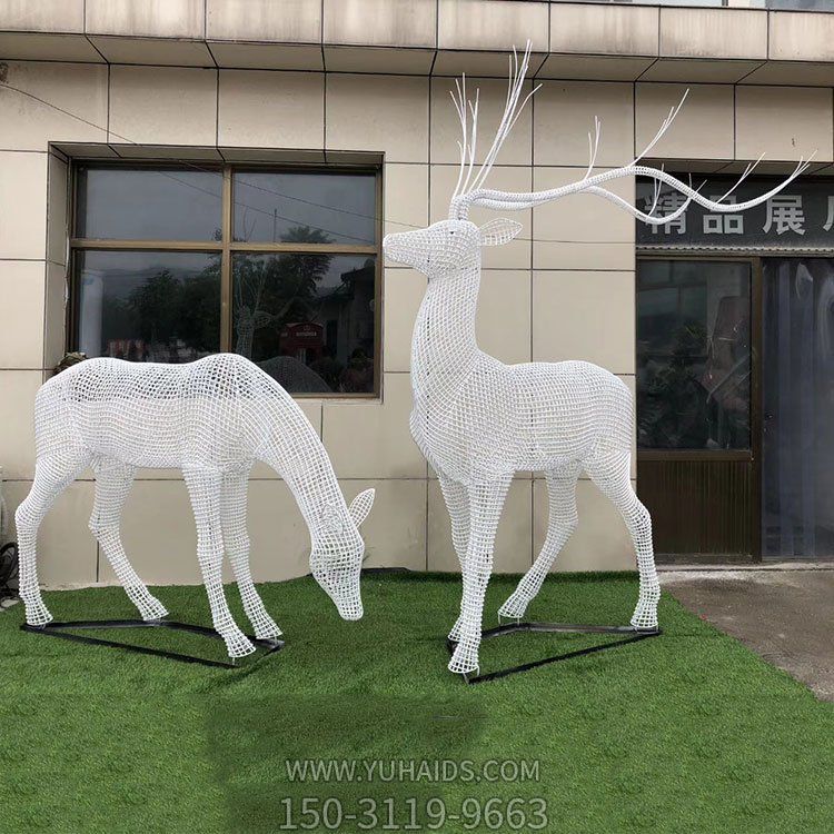 不銹鋼鏤空網(wǎng)格戶外園林動(dòng)物景觀梅花鹿雕塑