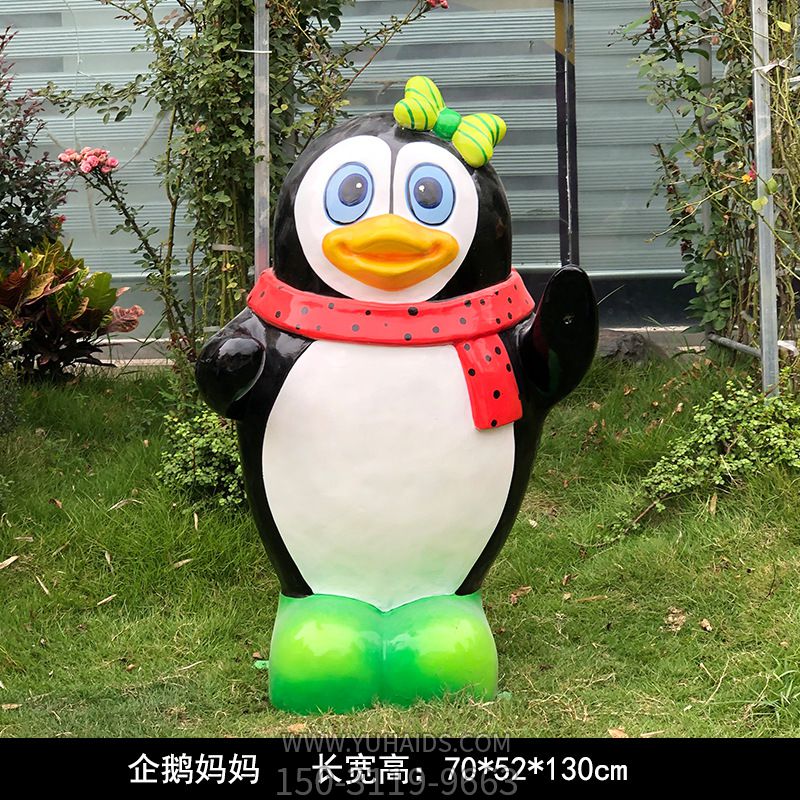 路邊玻璃鋼創意幼兒企鵝雕塑