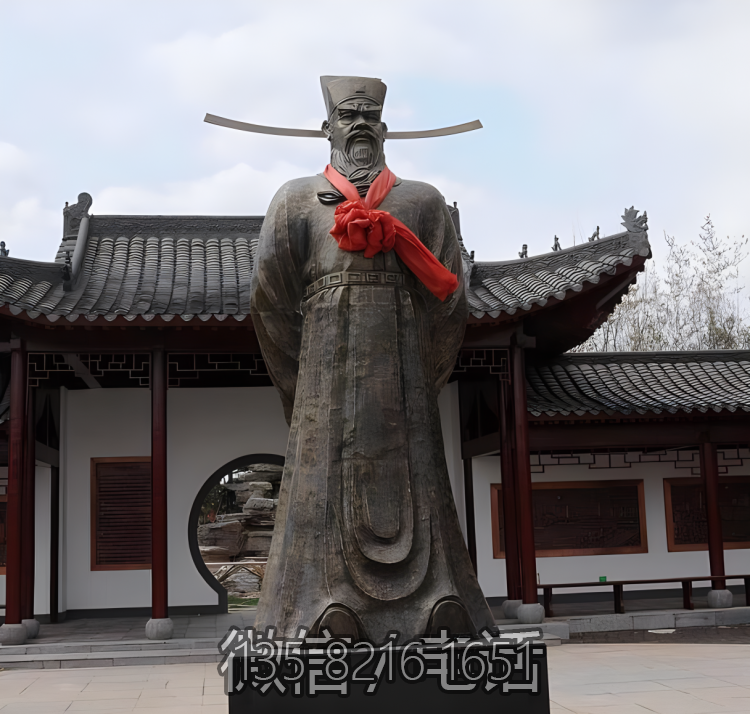 景區(qū)古鎮(zhèn)名人景觀玻璃鋼仿銅包拯雕塑