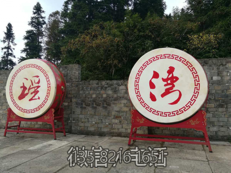 玻璃鋼仿真鼓雕塑