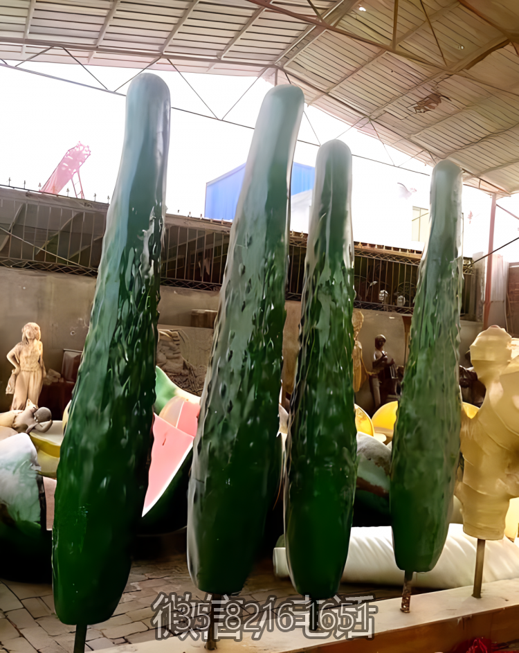 玻璃鋼仿真黃瓜雕塑