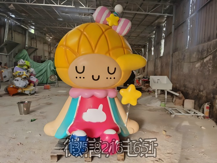 玻璃鋼卡通人偶雕塑公仔