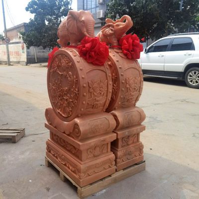 一對(duì)晚霞紅大象石門墩