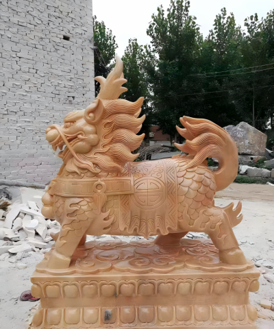 晚霞紅石雕別墅鎮(zhèn)宅麒麟雕塑