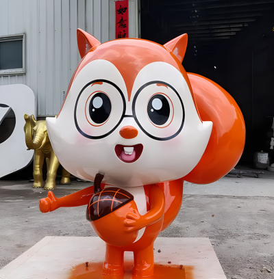 商場游樂場創意卡通美陳動物擺件玻璃鋼樹脂松鼠雕塑