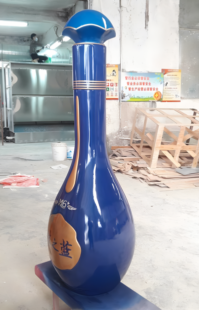 夢之藍(lán)玻璃鋼仿真白酒瓶雕塑