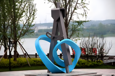 不銹鋼圓規雕塑