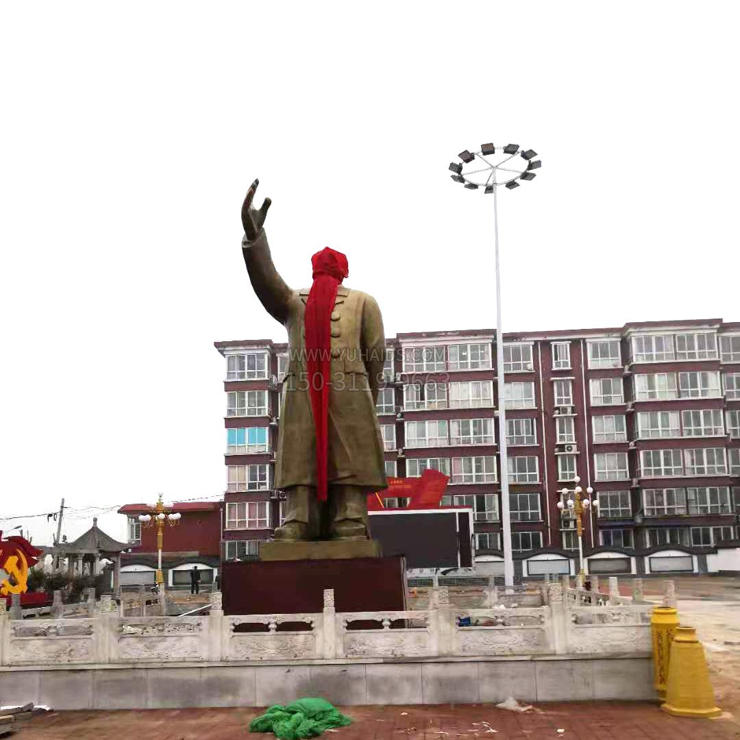 井陘縣北正村毛主席雕像安裝效果 井陘縣北正村毛主席雕像安裝效果