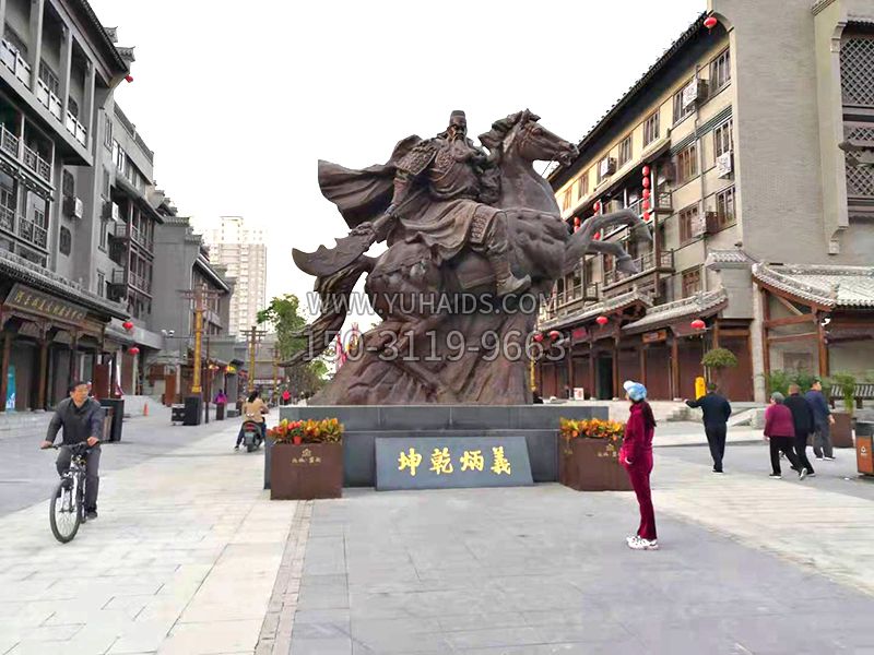 山西運(yùn)城關(guān)王廟關(guān)公騎馬橫刀主雕像 山西運(yùn)城關(guān)王廟關(guān)公騎馬橫刀主雕像