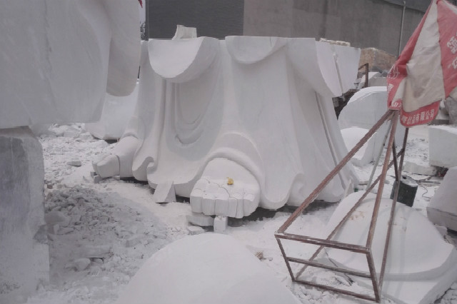 觀音雕刻第四部分,腿部